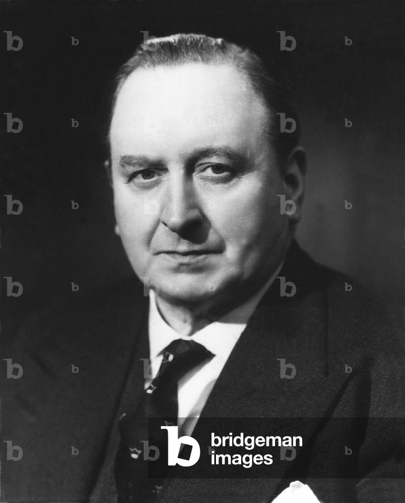 Parry Jones - portrait of British tenor