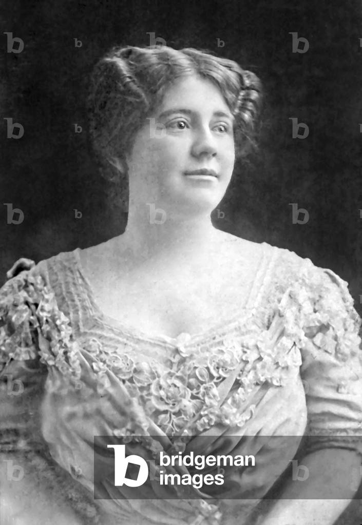 Portrait of the Australian soprano Amy Castles