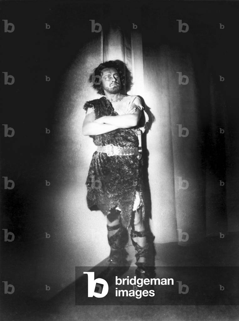 Jose De Trevi, Belgian tenor, as Siegmund