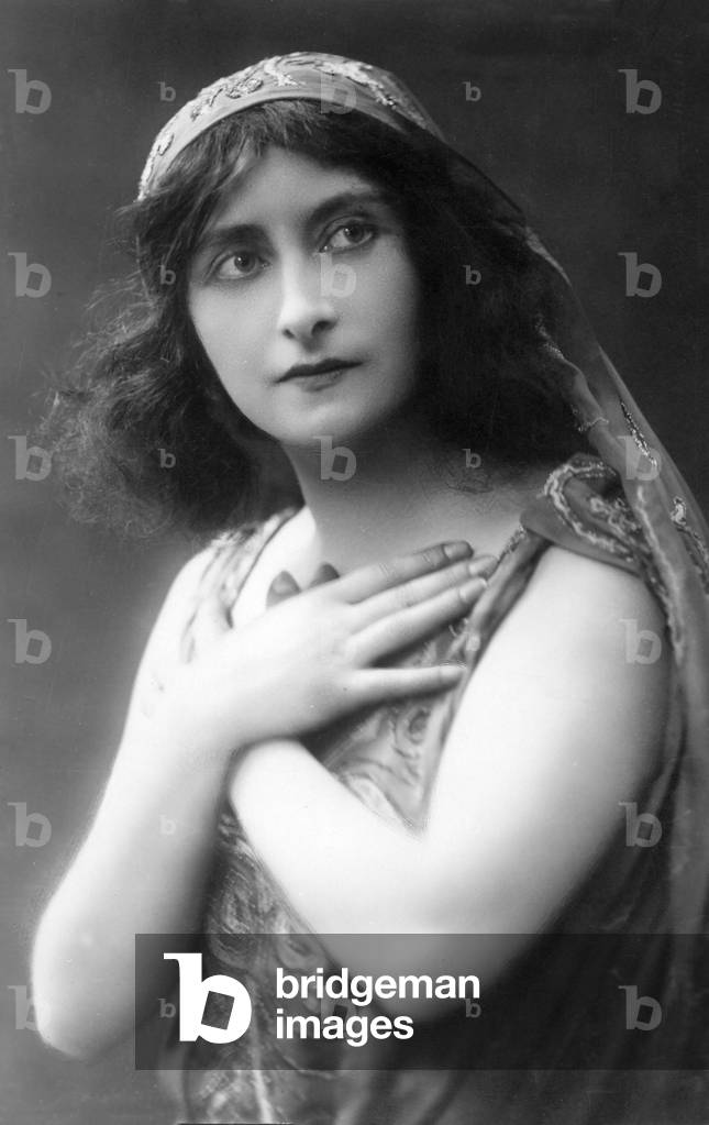 Suzanne Balquerie (29 June 1888 - 17 February 1973), French soprano