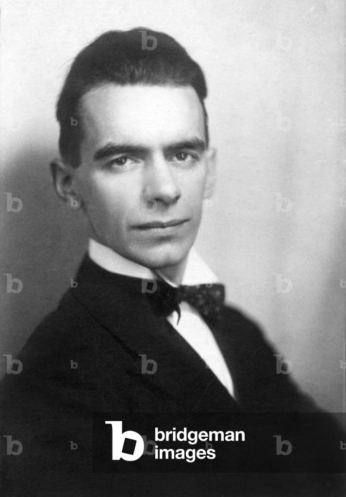 Malcolm Sargent (29 April 1895 - 3 October 1967), English conductor and organist