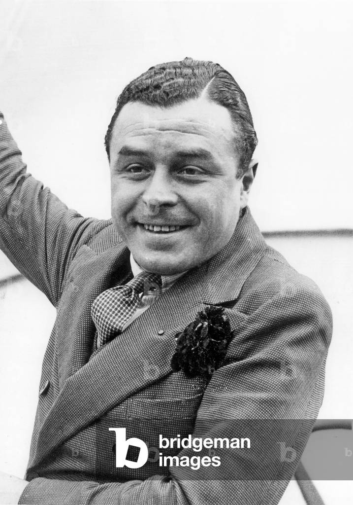 Dennis Noble, English baritone, 25 September 1899 - 14 March 1966