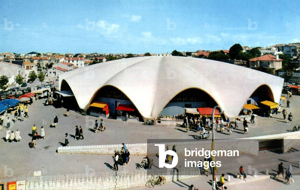 Royan, France: covered market, Postcard, c. 1959