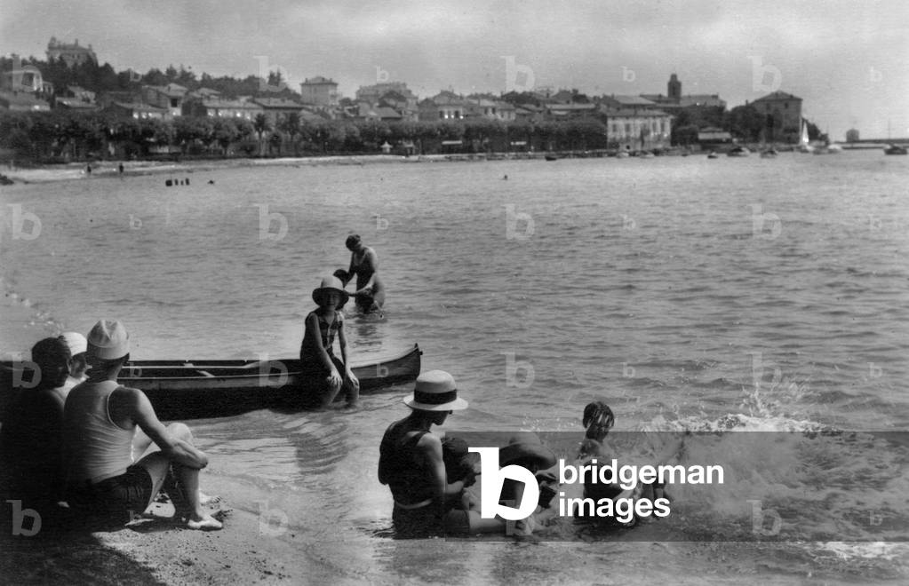 Sainte-Maxime sur Mer, France: group of bathers, Postcard, c. 1932