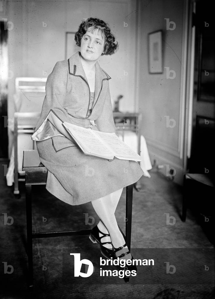 Mary McCormic (1889-1981) american soprano, c. 1920