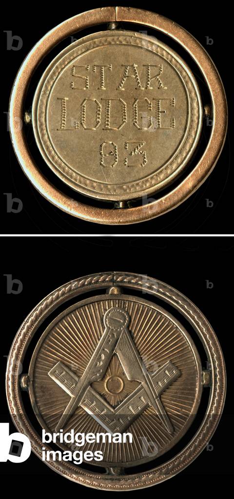 Clock with masonic symbols