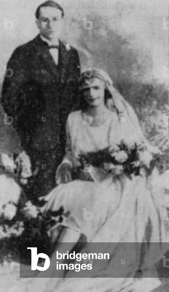 Laetitia Toureaux, here with her husband (dead in 1935) the day of their wedding