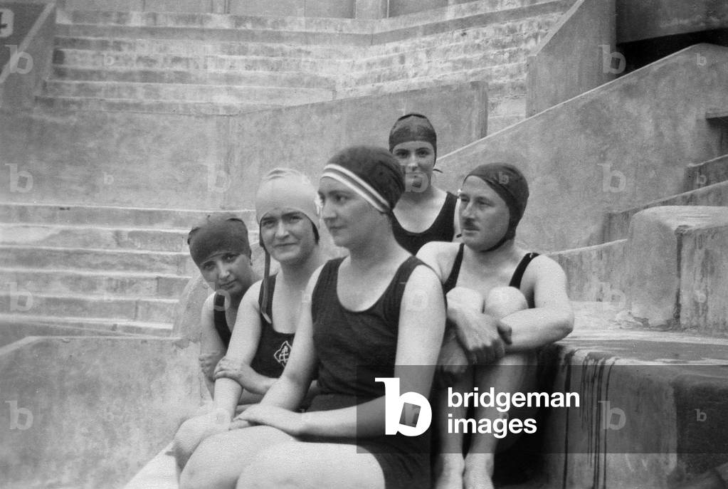 Bathers wearing swimming suit, c. 1925 (photo)