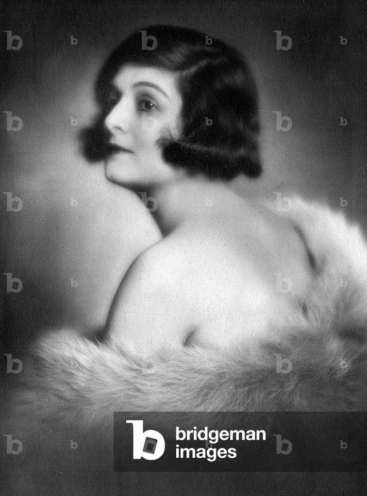 Lya de Putti (1899-1931) hungarian actress, here in 1924 (photo)