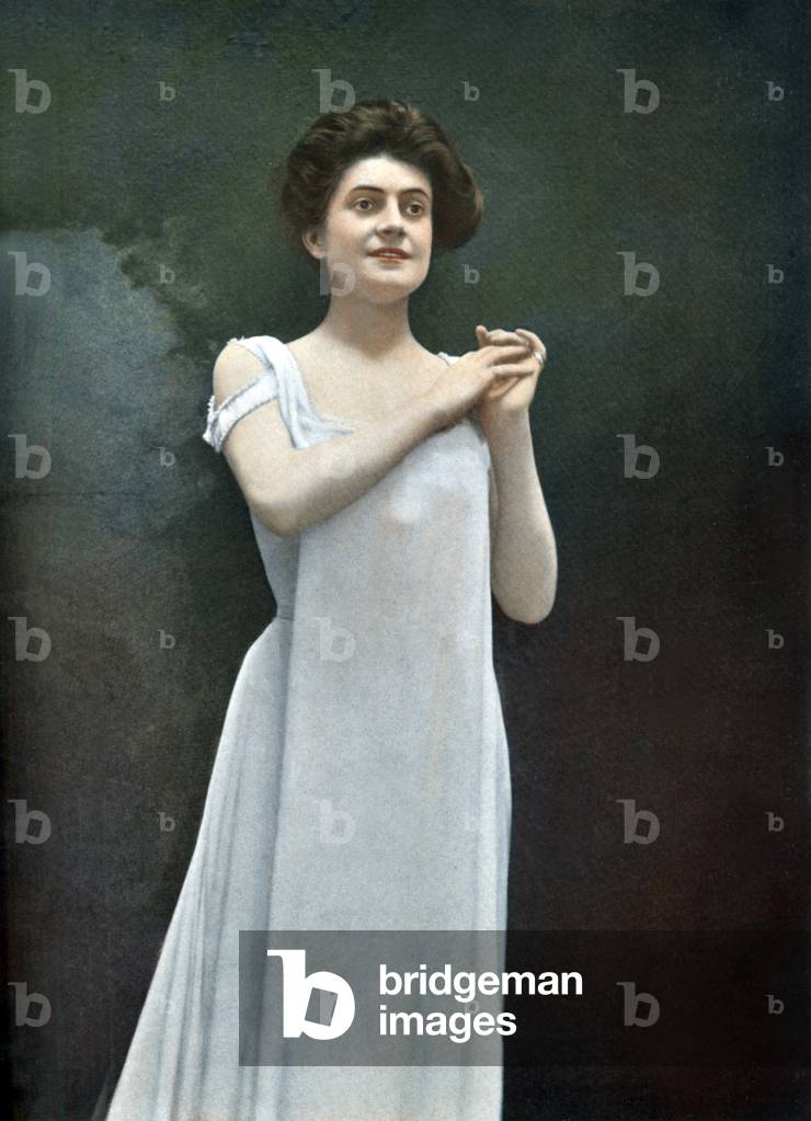 Miss Hatto (Marguerite Jeanne Frere) french soprano, picture from french paper 