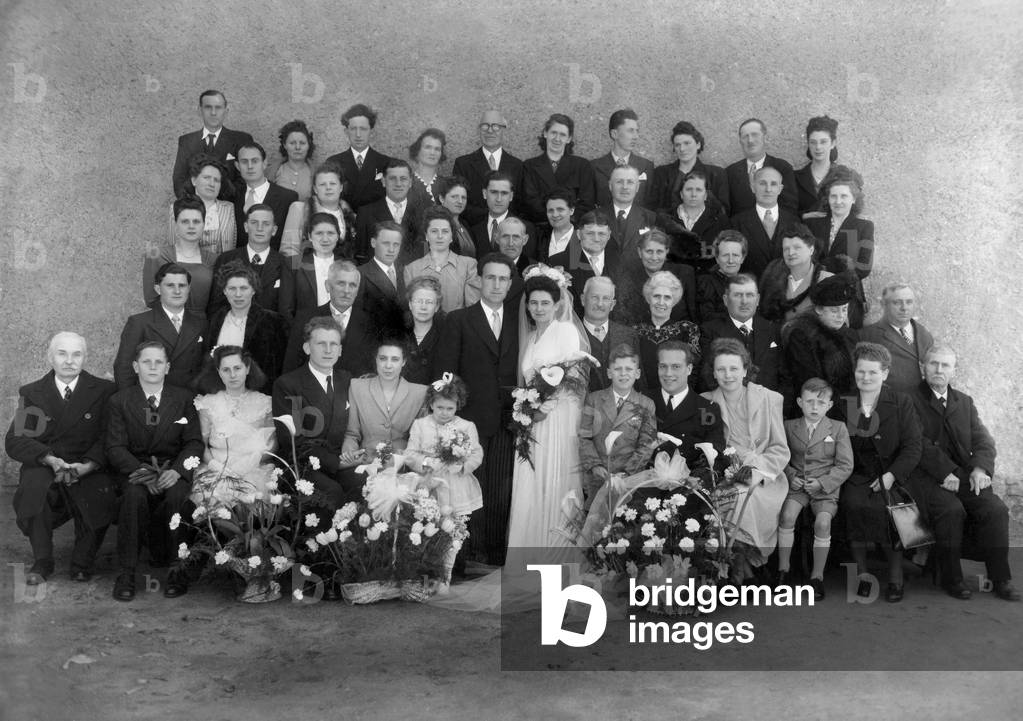 wedding c. late 40's (photo)