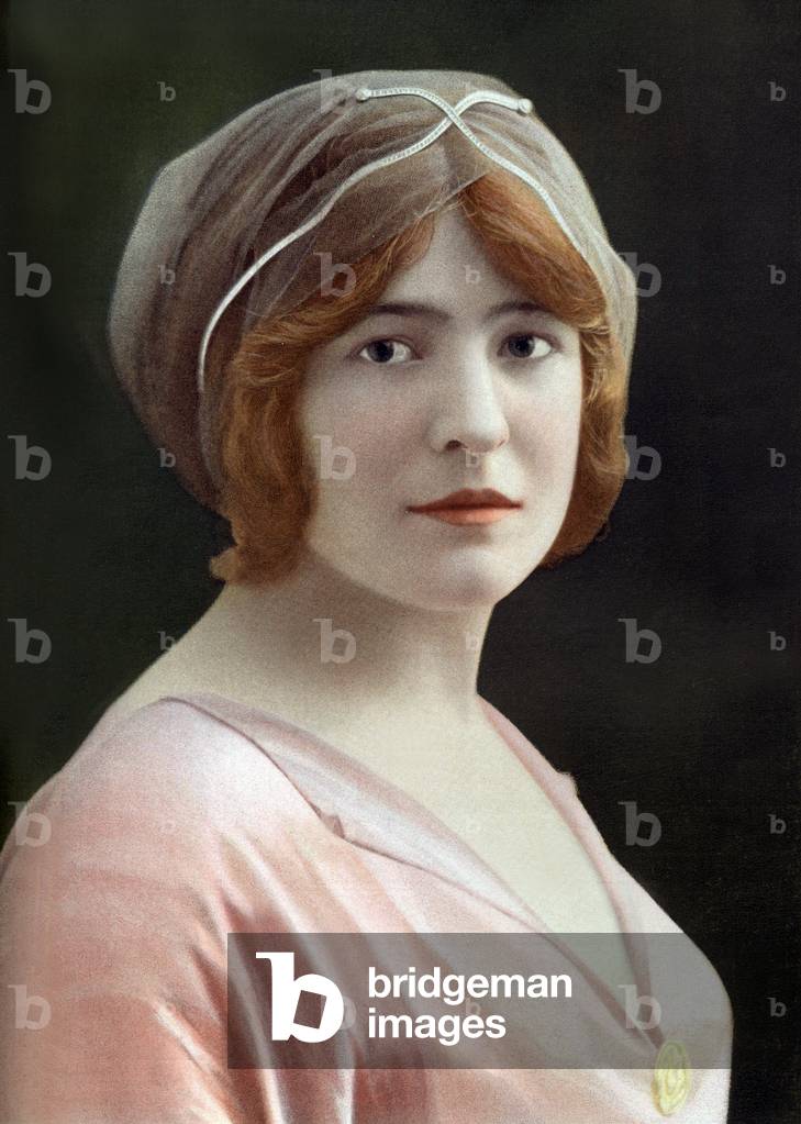 French comedian Gabrielle Colonna-Romano (1888-1981) photo from french paper 