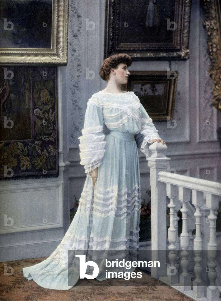 French comedian Jeanne Rolly as Therese Valantin in play 