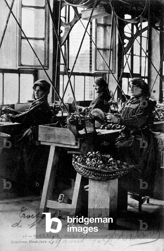 Pipes manufacturing in St Claude, Jura, France, 1906: women polishing pipes