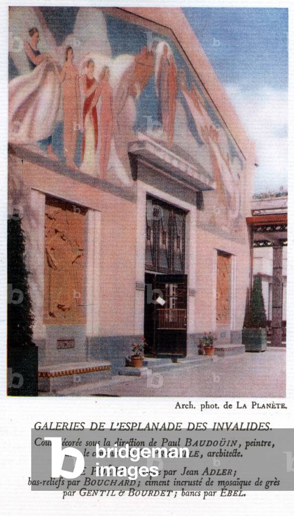 International Exposition of Modern Industrial and Decorative Arts, Paris, 1925: galleries of the Invalides, courtyard decorated by painter Paul Baudouin, from general report (artistic and technic section) for international exhibition of decorative, industrial, modern arts, Paris, 1925, editions Larousse 1927