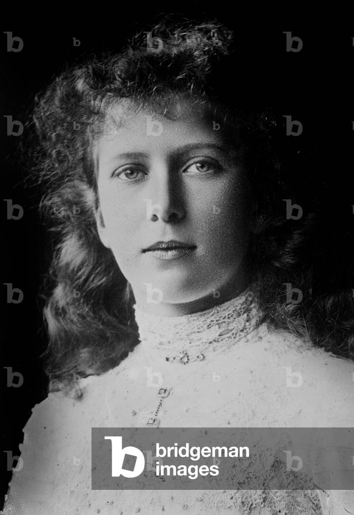 Princess Mary (1897-1965) daughter of king GeorgeV of England, future countess of Harewood, c. 1912