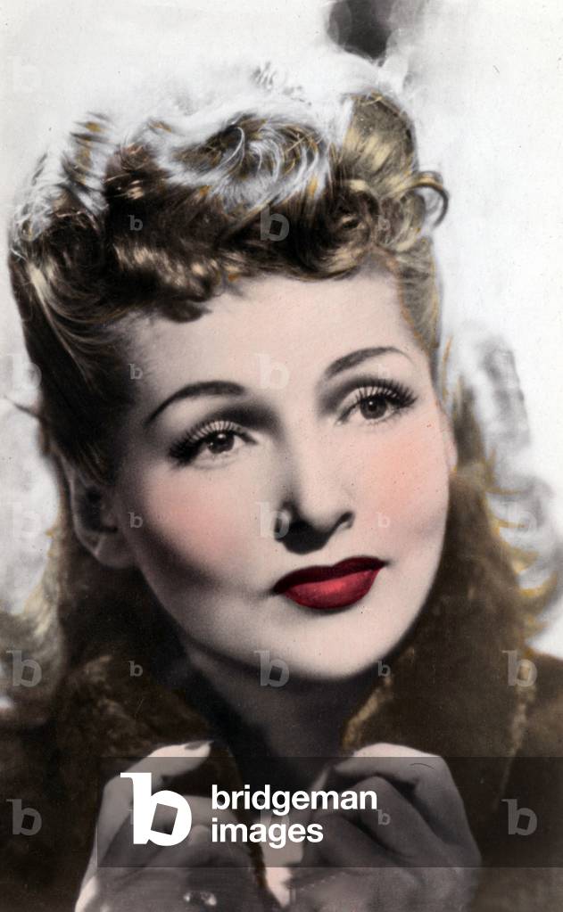 French actress Simone Renant (1911-2004), Postcard, 30's