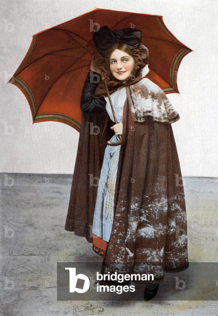 Julia Guiraudon as Suzel in  