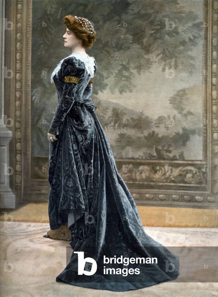 French comedian Josephine Brunschwig aka Marthe Brandes as Clorinde in play 