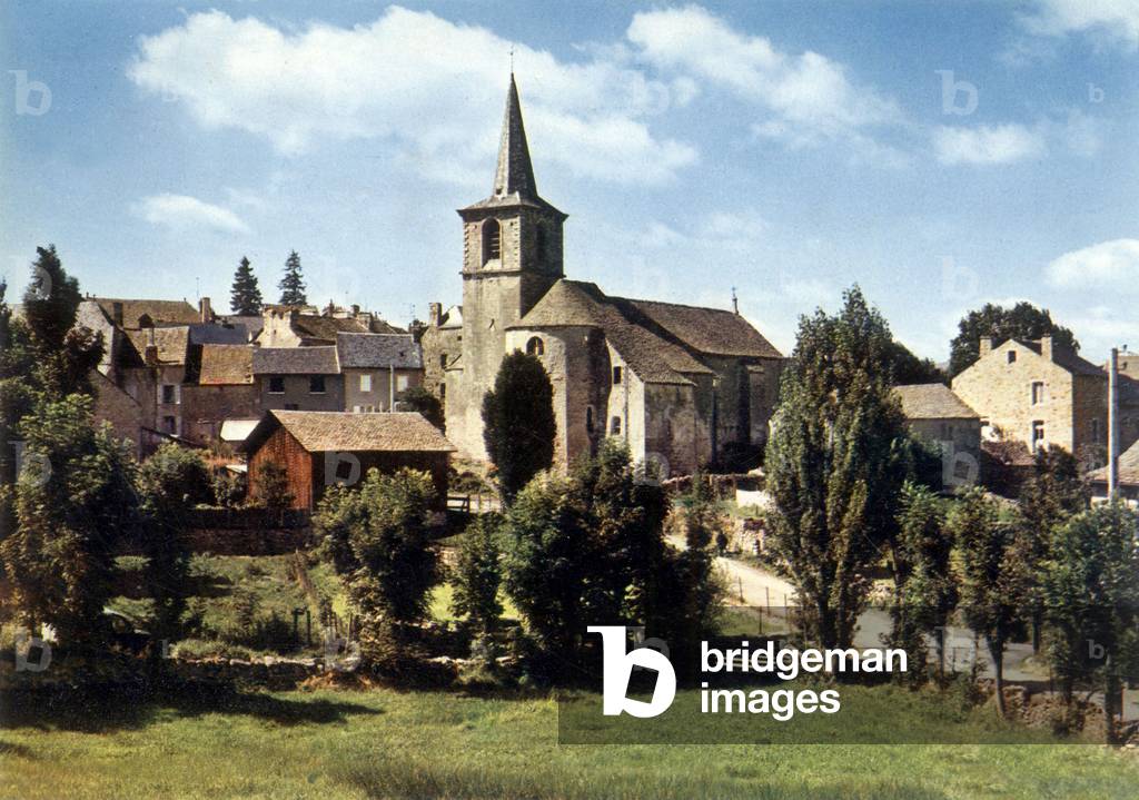 Aumont-Aubrac, France: the church, Postcard c. 1960