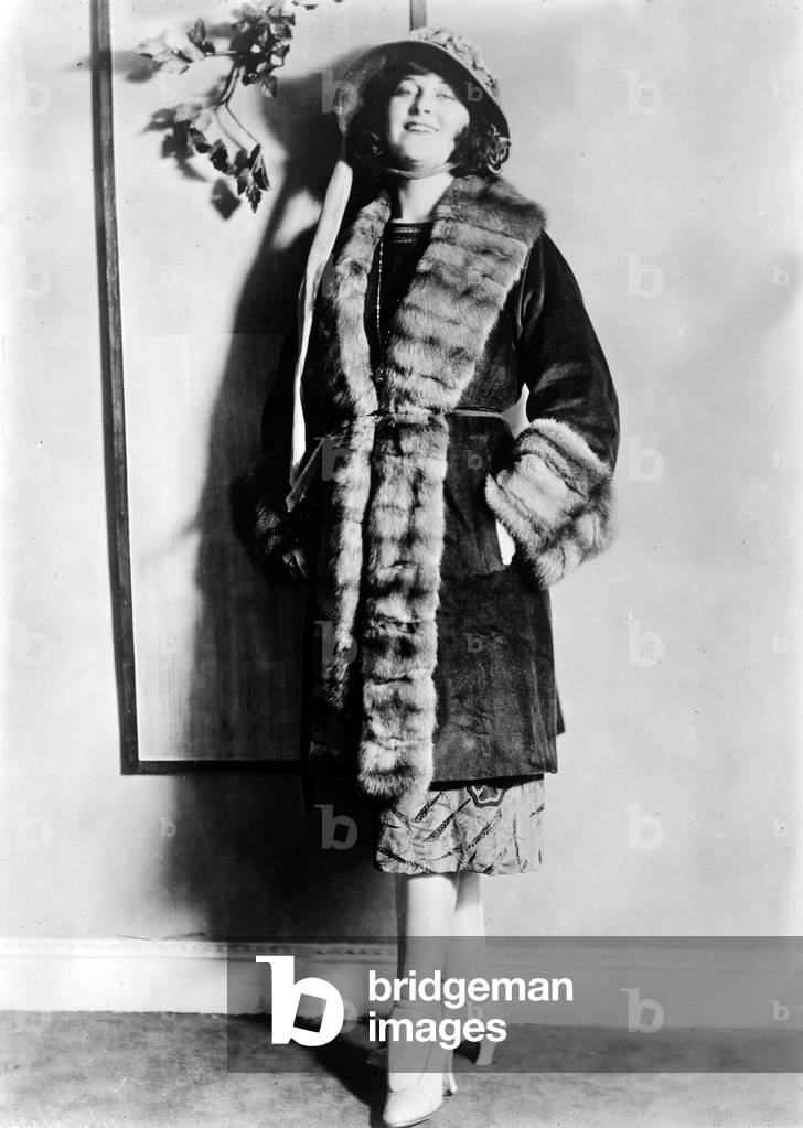 Hope Hampton,c.1920 (photo)