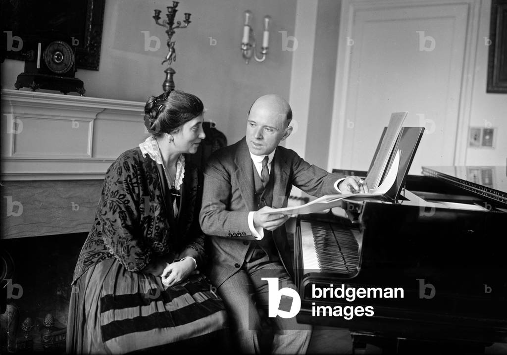 Pablo Casals and his wife Susan Metcalfe c. 1915 (b/w photo)