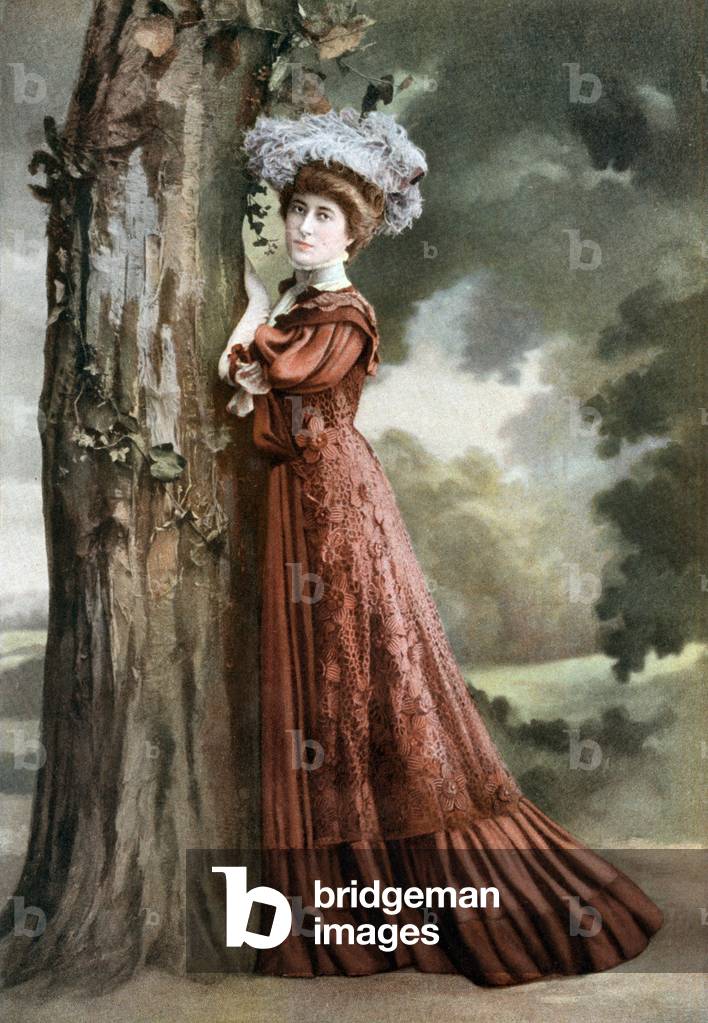 French comedian Gabrielle Dorziat (1880-1979) photo by Reutlinger from french paper 