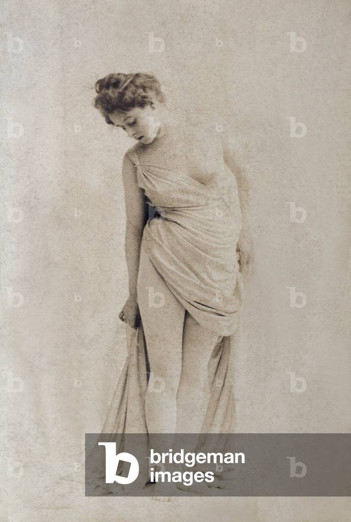 Young dancer, photo by Reutlinger, Paris, c. 1890