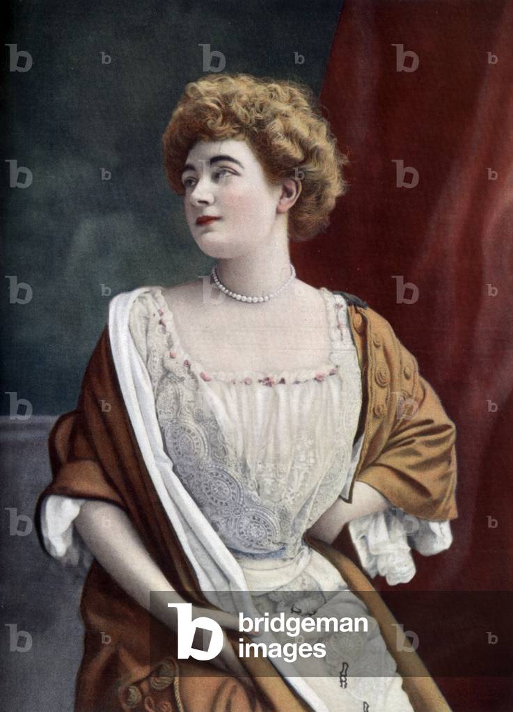 French soprano Yvonne Dubel, photo Reutlinger from paper 