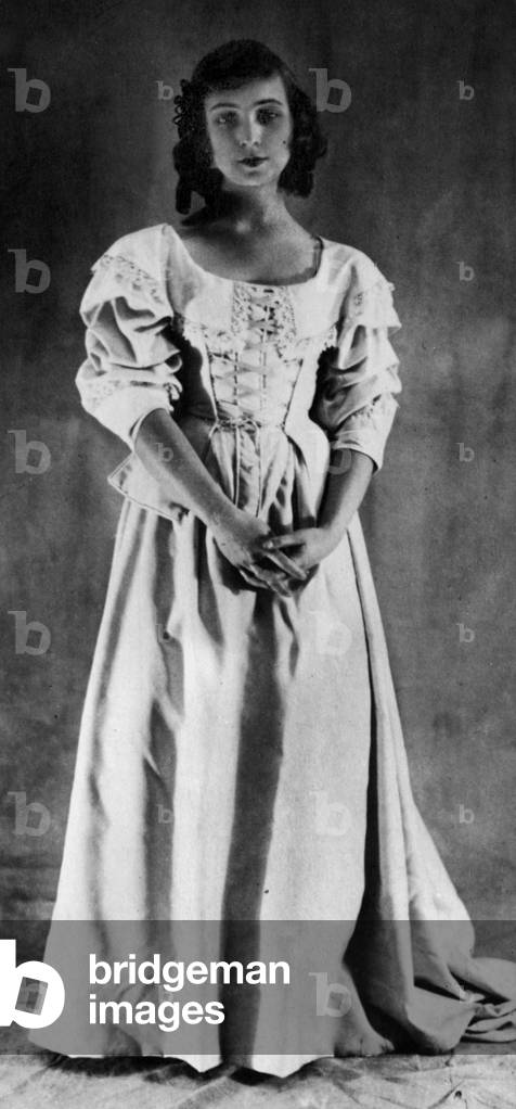 Madeleine Renaud as Henriette 1926 (photo)