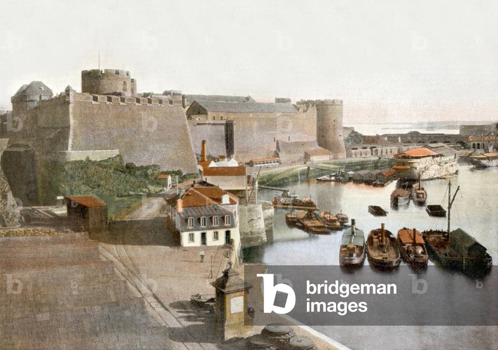 Brest (Brittany, France): castle, Postcard, c. 1900