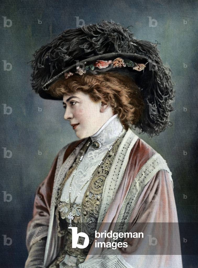 French actress Jane Hading , from 