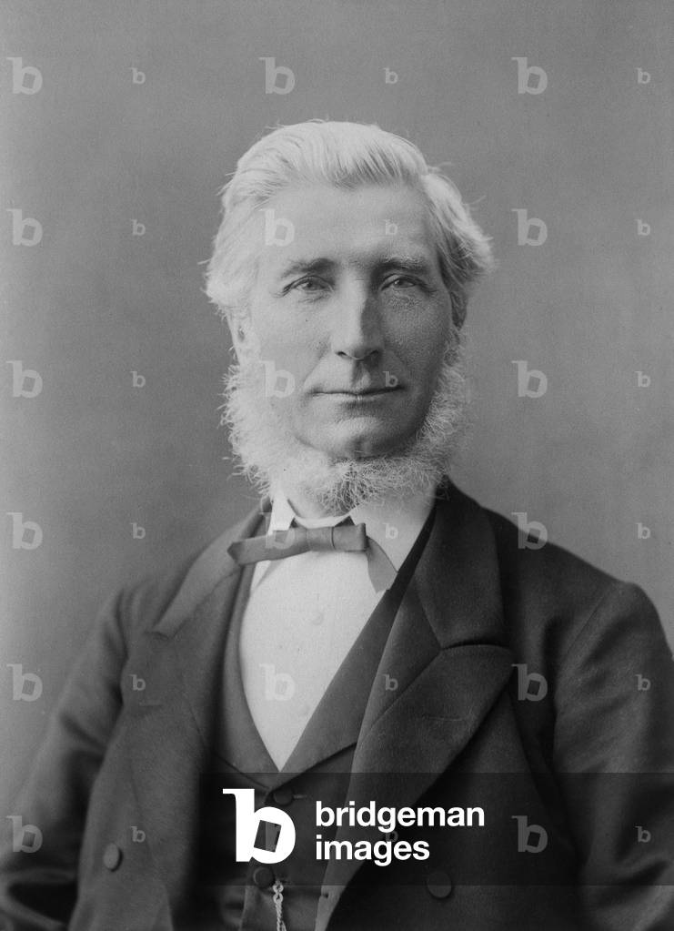 Portrait of a man with a beard, c. 1900, photo by Weston and Son, Folkestone (England)