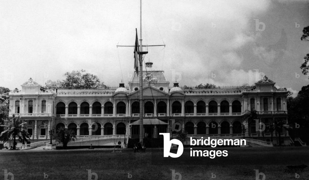 Norodom Palace, Saigon, Postcard