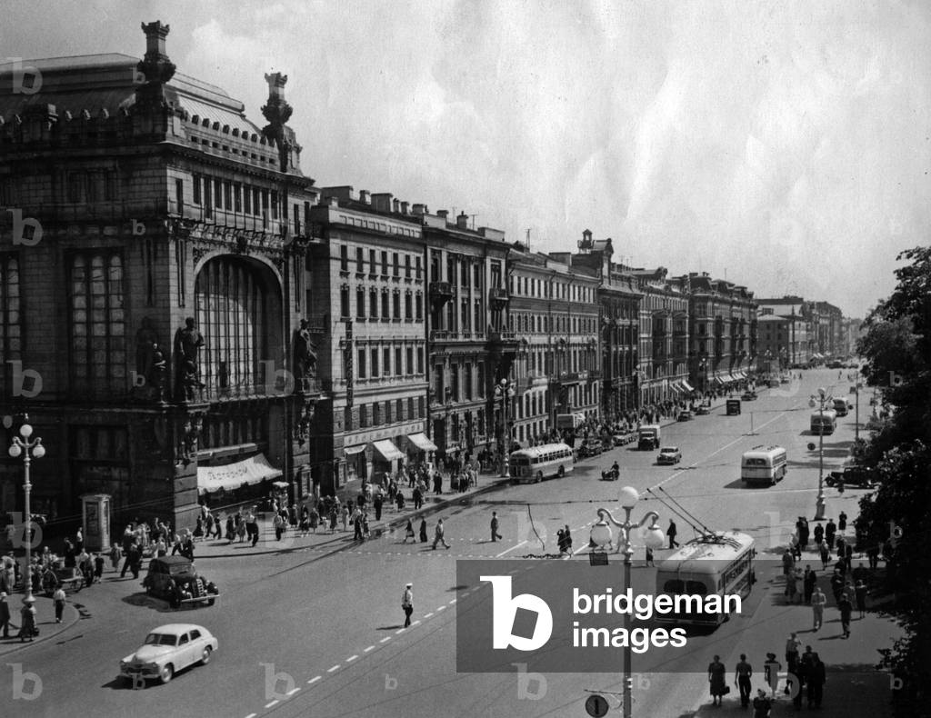 Saint Petersburg in USSR: Nevski prospec, 50's