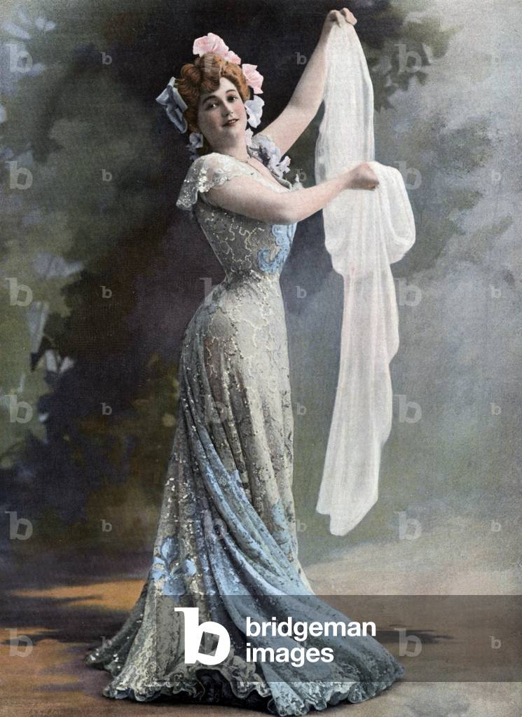 French actress Anna Tariol Bauge, Paris, photo Reutlinger from french paper 