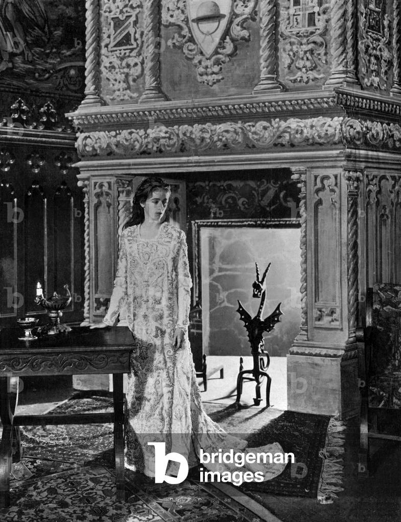 French comedian Maud Adams as Juliet in play 