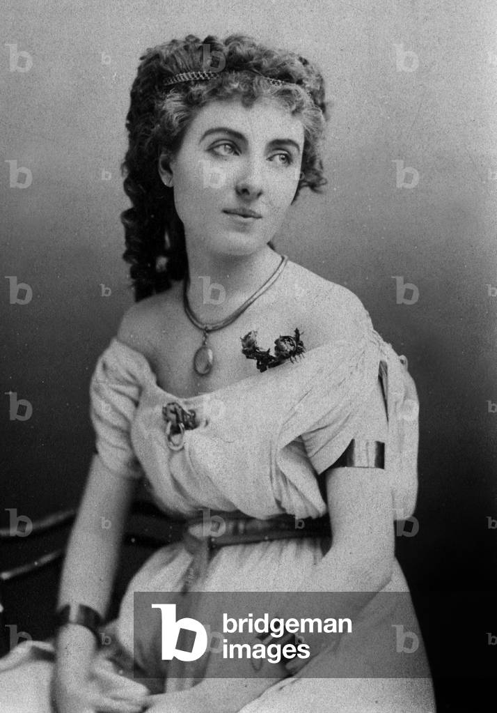 Lucie Emilie Delabigne aka Valtesse de La Bigne (1848-1910) french demimondaine, c. 1880, photo Anatole Pougnet