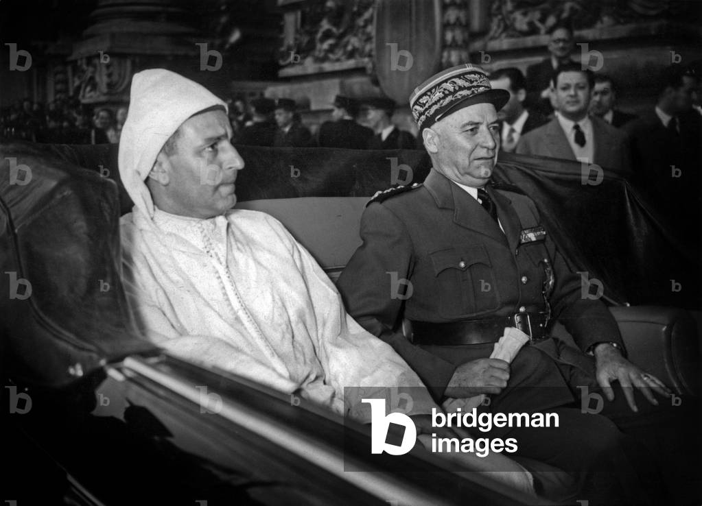 Sultan of Morocco Sidi Mohammed Ben Youssef (future king Mohamed V) with french marshal Alphonse Juin leaving Crillon hotel in Paris october 11, 1950