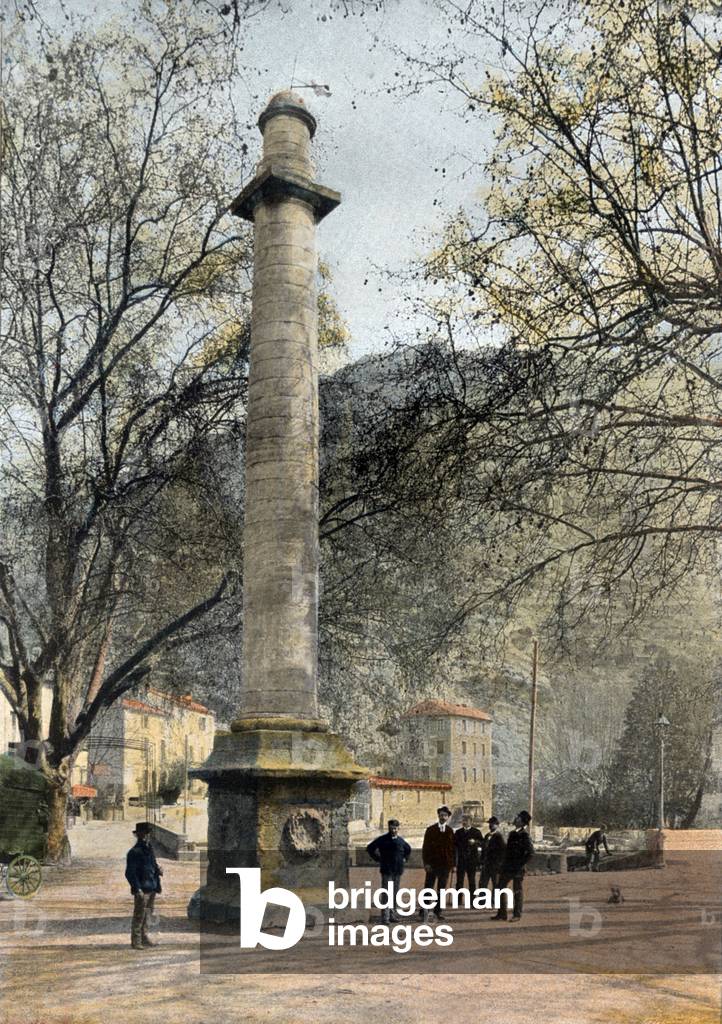 Column of Laura and Petrarque in Fontaine de Vaucluse, France, Postcard, c. 1900