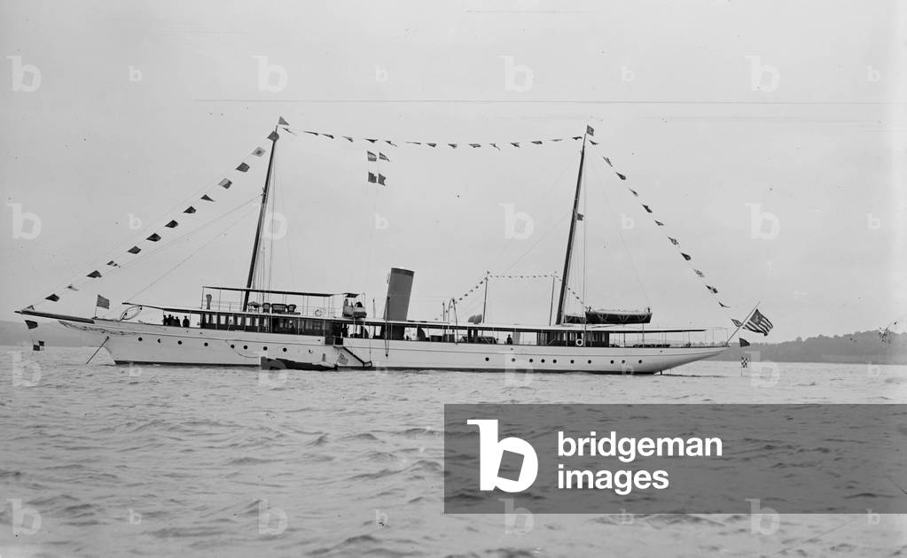 The ship Helenita owned by Frank Jay Gould (1877-1956) son of Jay Gould, american businessman