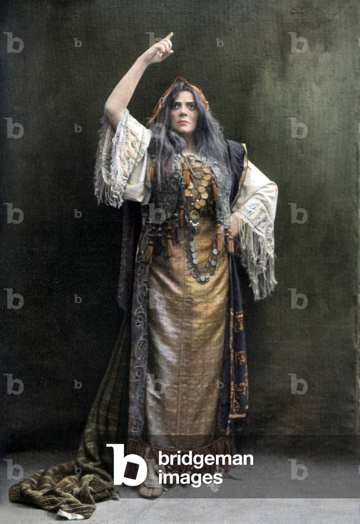 Opera singer Meyriane Heglon as La Vougne in opera 