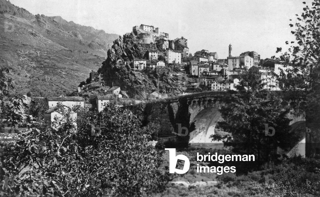 Corte (Corsica, France): the village and the bridge, Postcard, c. 1950