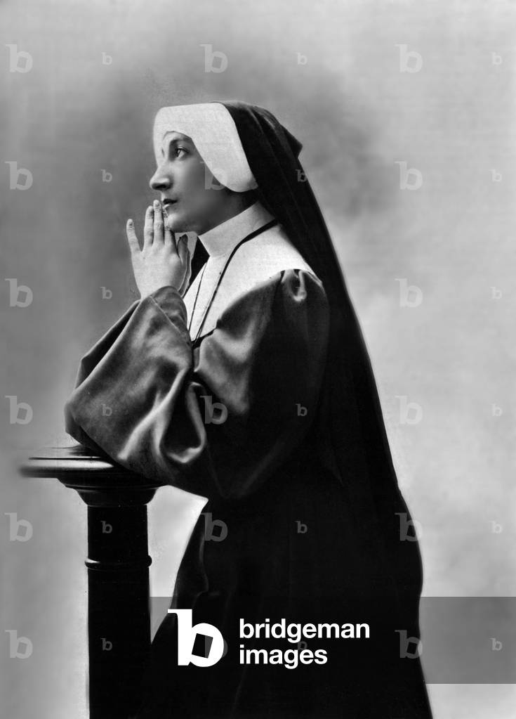 French comedian Marguerite Moreno (1871-1948) as the sister Charity in play 