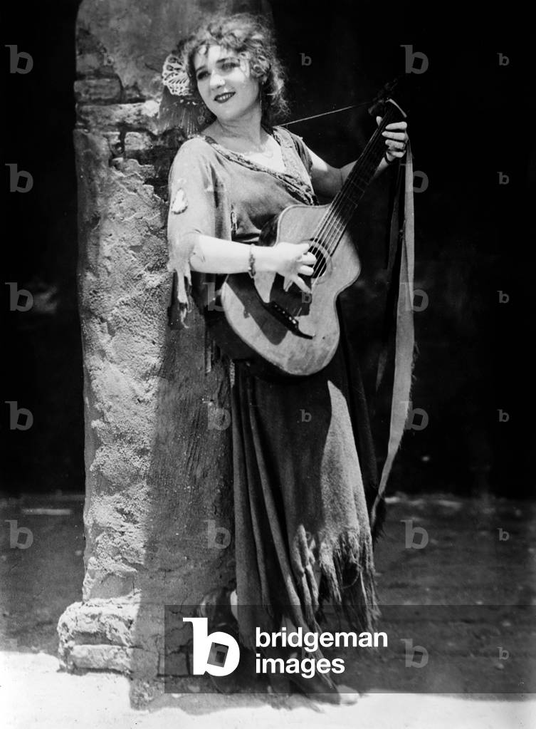 Mary Pickford,c.1920 (photo)