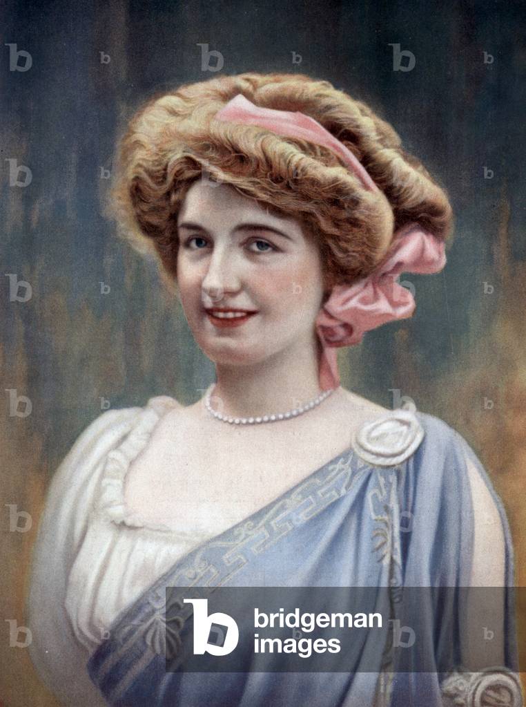 Henriette Dickson, french actress, photo by professeur Stebbing from french paper 