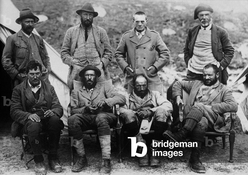Members of expedition in Everest in 1921 (b/w photo)