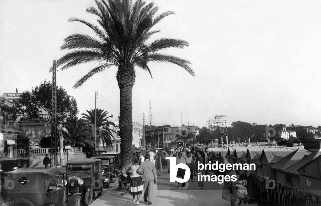 Juan les Pins (French Riviera), Postcard, 10's