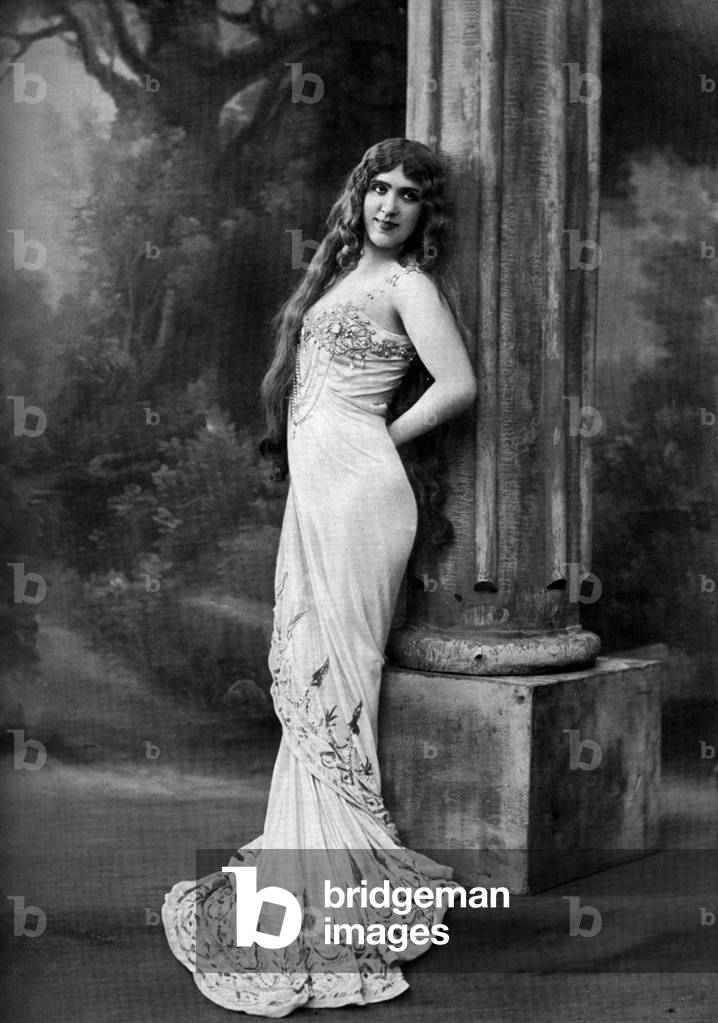 French comedian Jane Faber as Aphrodite in play 