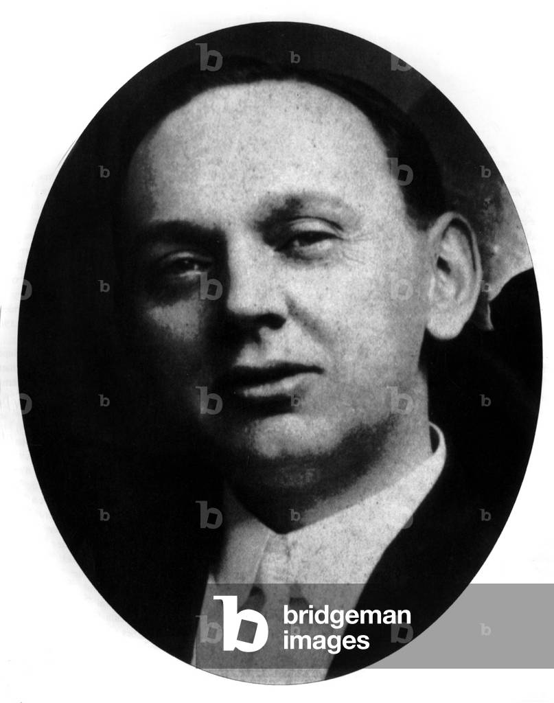 Edgar Cayce (1877-1945) American psychic, c. 1920